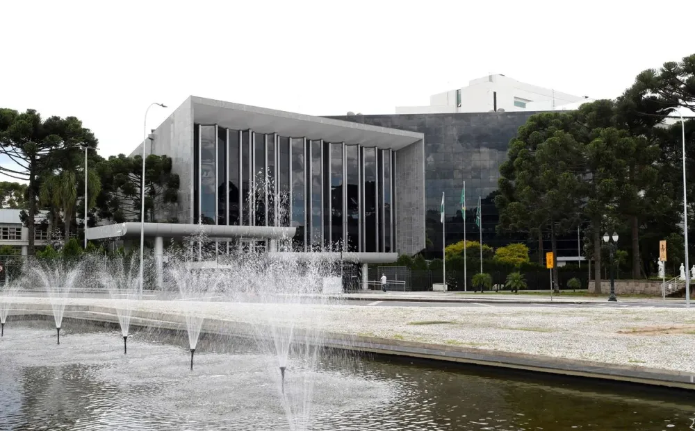 Deputados analisam proposta que prevê relatórios mensais de hospitais à Sesa.