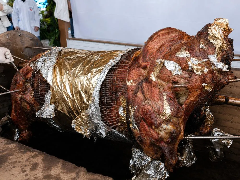 Festa Nacional do Boi no Rolete reúne milhares de pessoas em Marechal Cândido Rondon.