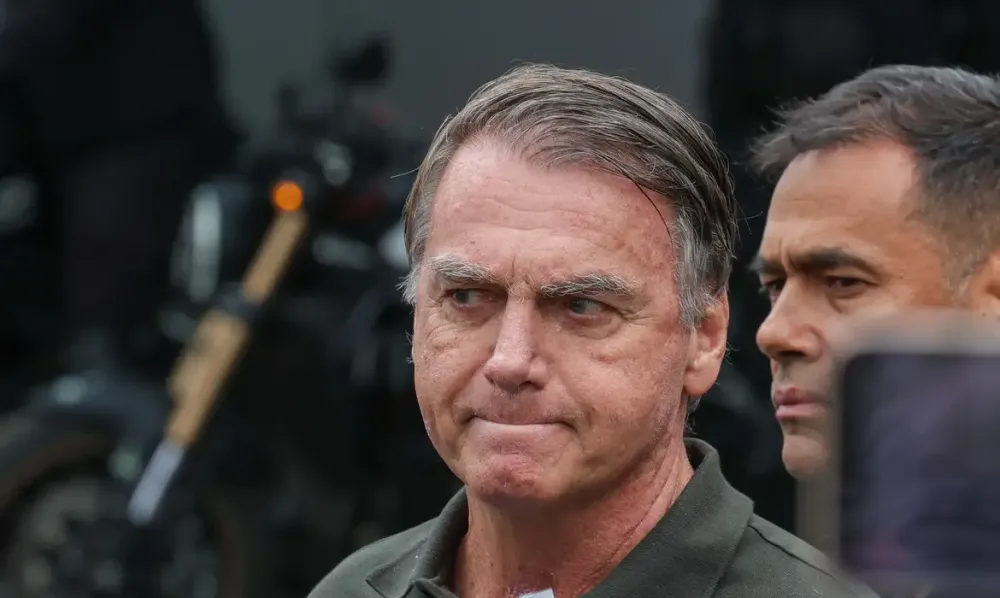 STF mantém prisão preventiva de Jair Bolsonaro por unanimidade