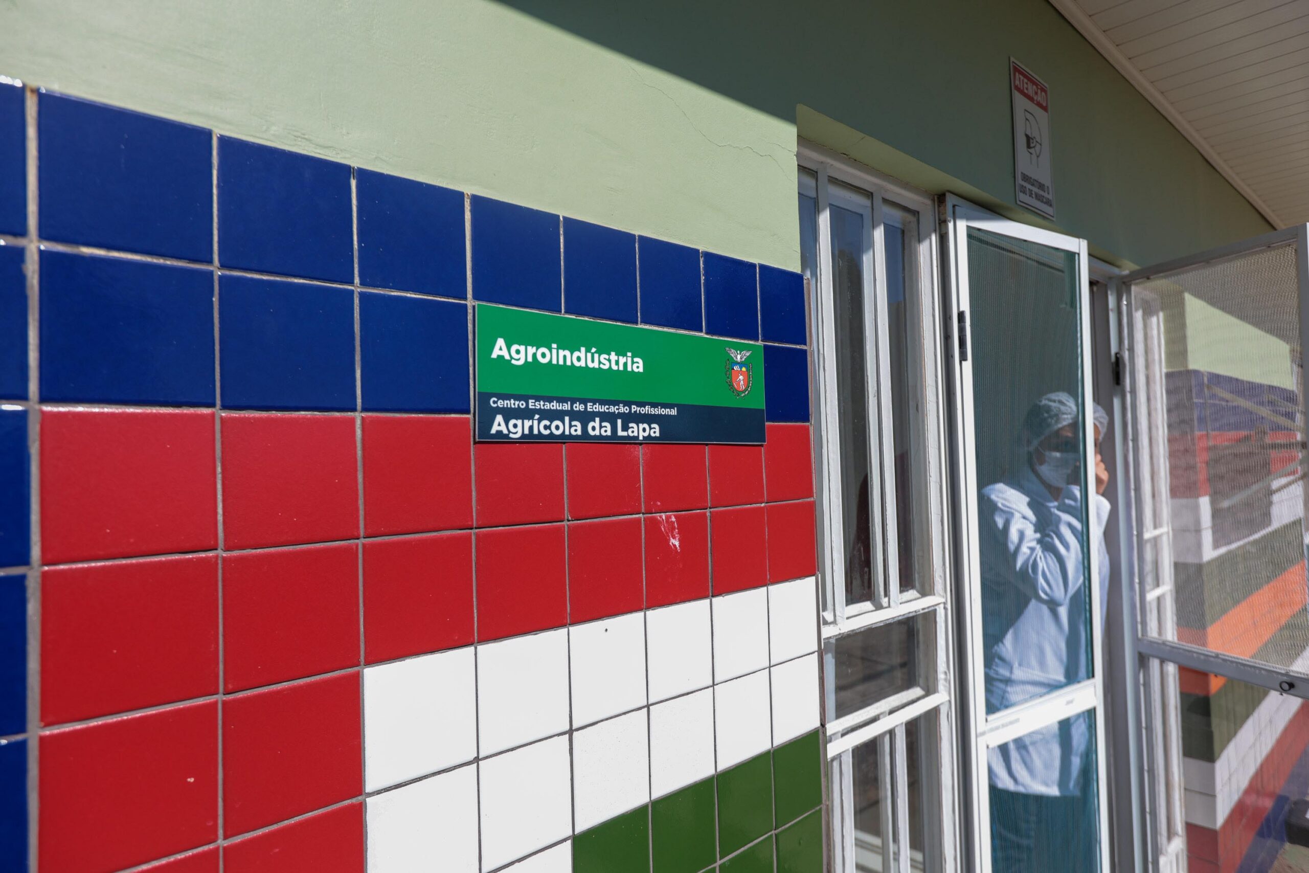 Cooperativa-escola: novo modelo de ensino agrícola transforma educação do Paraná