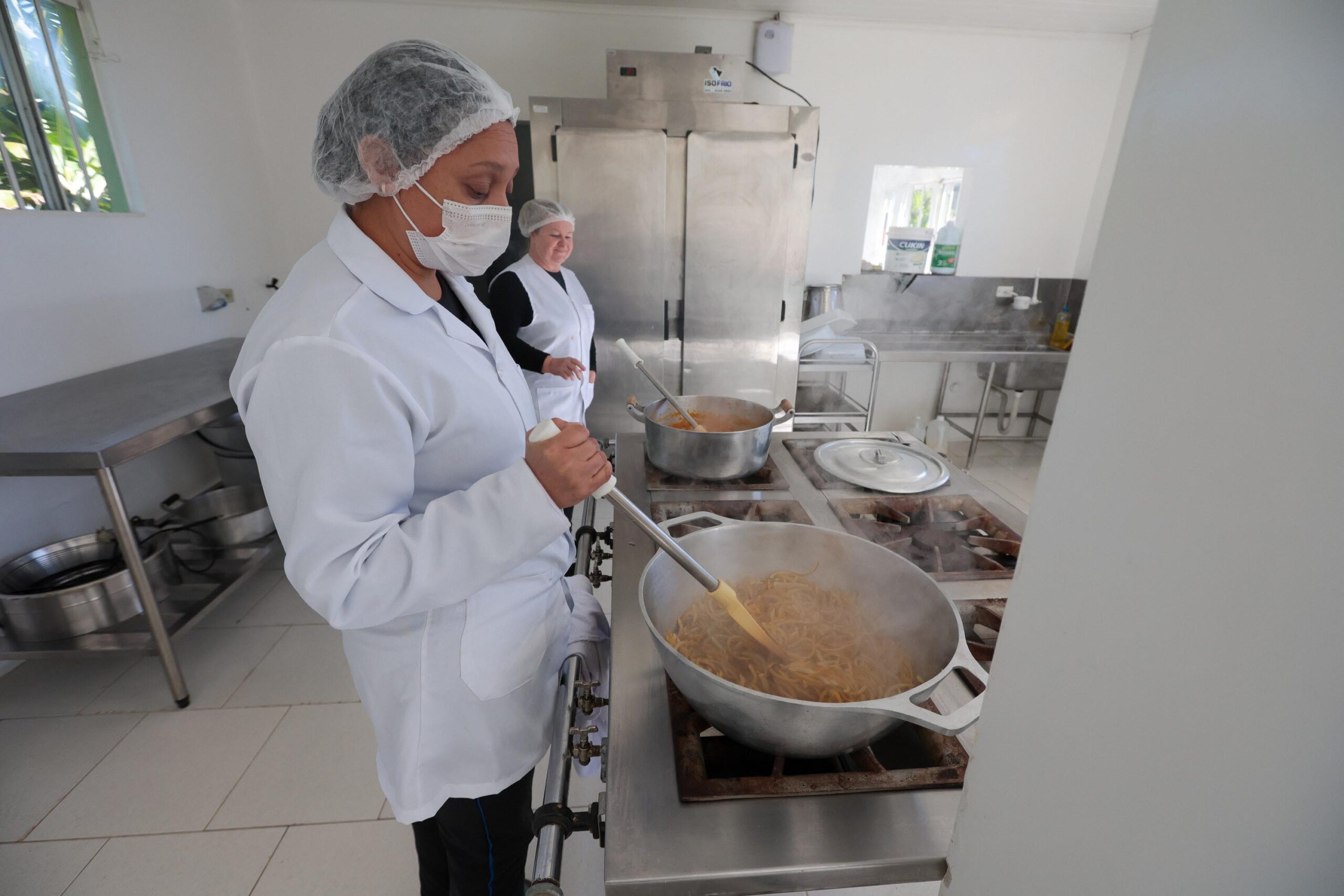 Cooperativa-escola: novo modelo de ensino agrícola transforma educação do Paraná