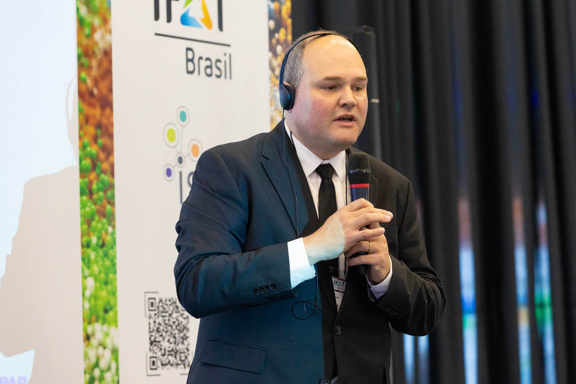 Programas Sanepar Startups e Sanepar Labs são apresentados em feira internacional