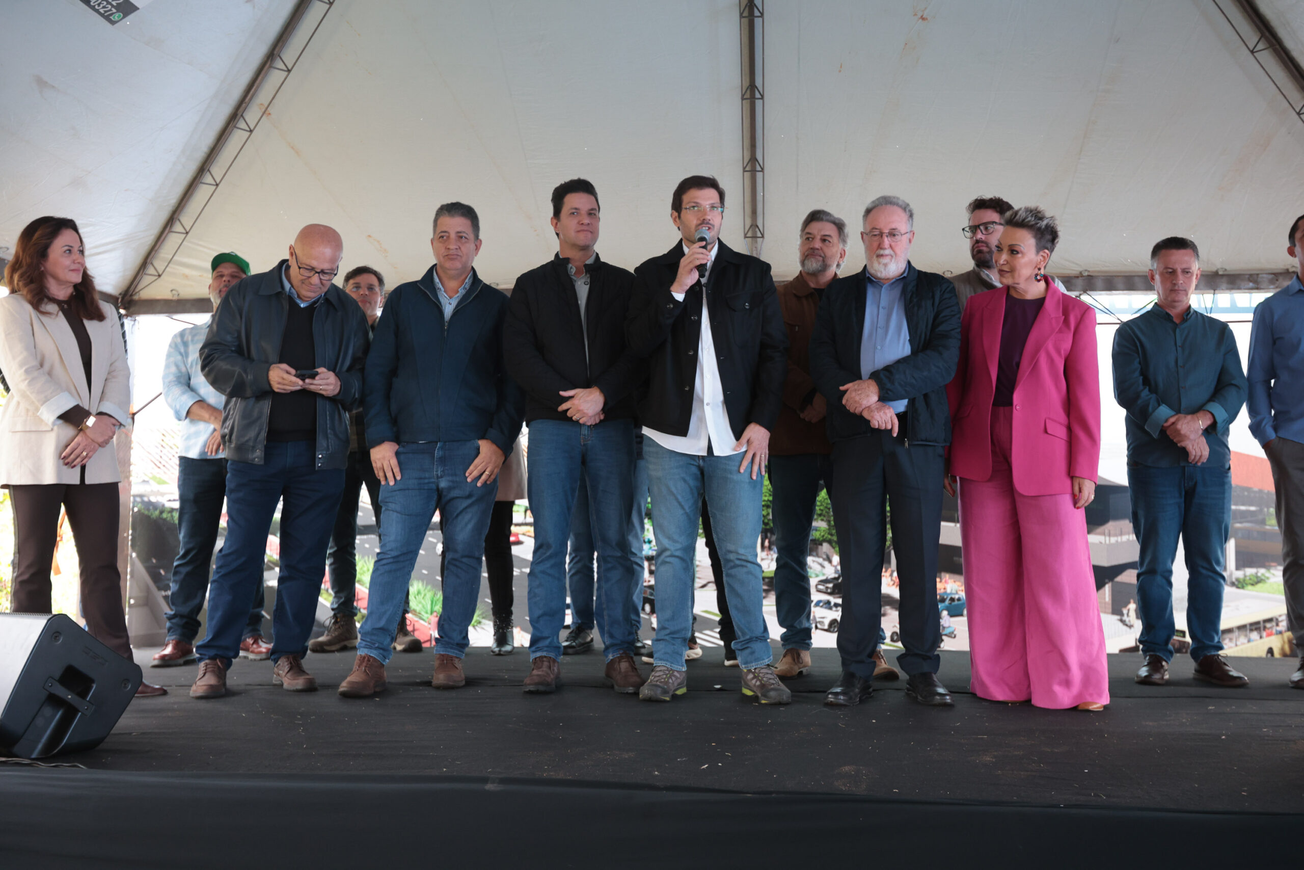 Estado apresenta projeto final do Terminal Metropolitano de Londrina; investimento será de R$ 43 milhões