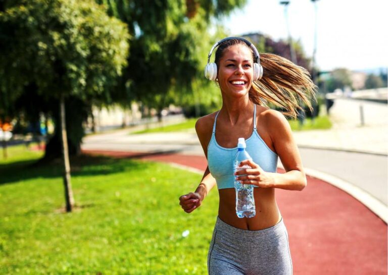 Use a estratégia da Nike na sua comunicação para atrair mais clientes e fãs para a sua marca. Foto: Canva