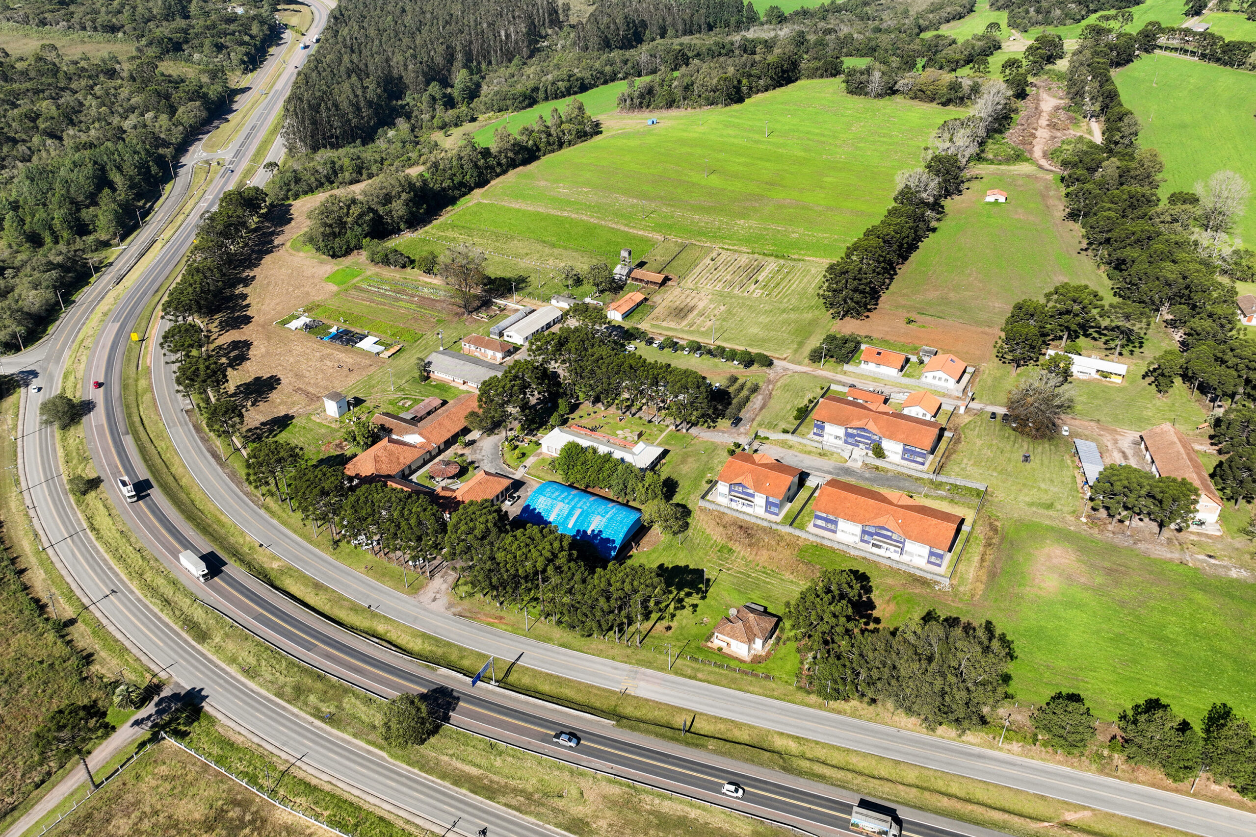 Cooperativa-escola: novo modelo de ensino agrícola transforma educação do Paraná