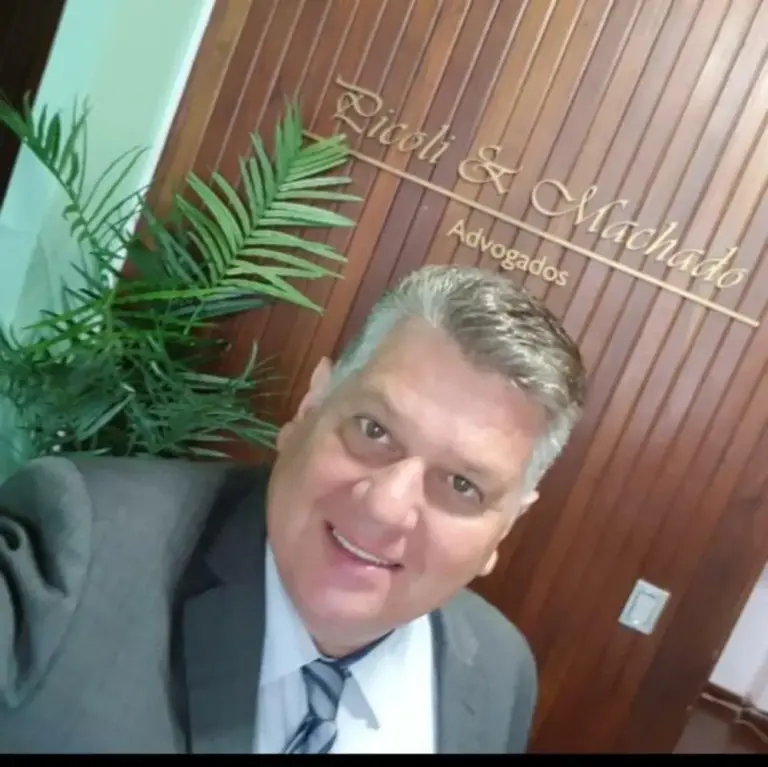 Advogado Marcelo Picoli: “Longe de fazer campanha contra a vacinação, porém, defendendo o direito daqueles que não desejam se vacinar.”