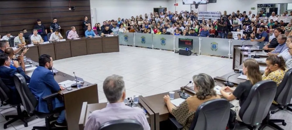 População fez barulho, exigiu providências eficazes CRÉDITO Flávio Ulsenheimer