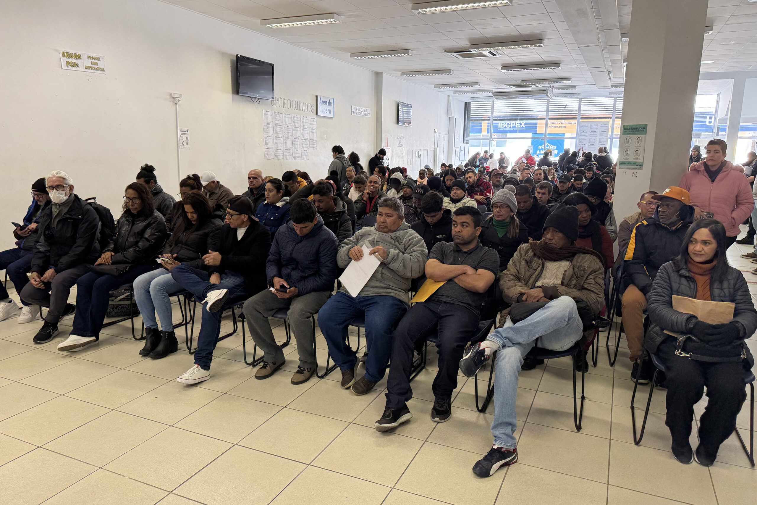 Mutirão para migrantes e refugiados tem 1.100 atendimentos e 308 pré-aprovados