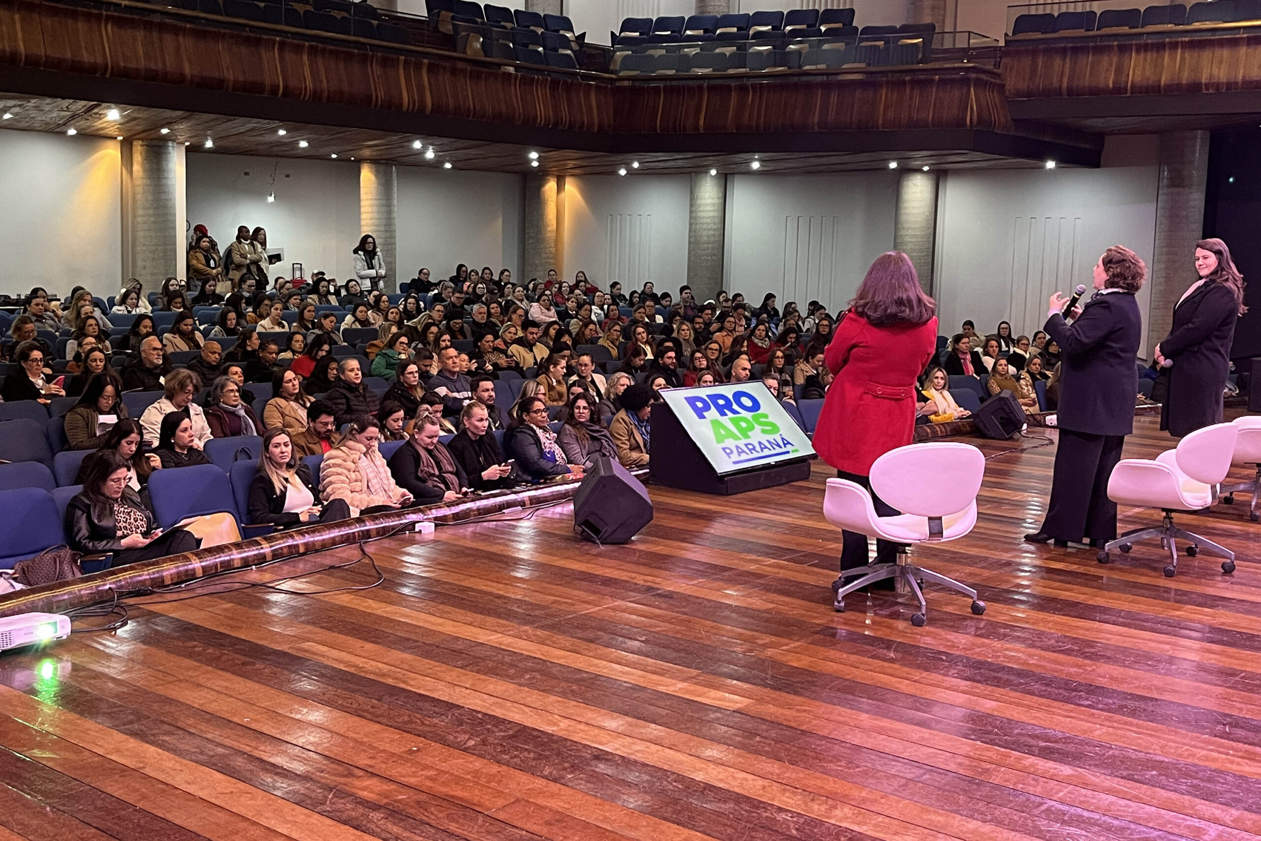 Governo promove encontro para fortalecer a Atenção Primária à Saúde em todo Paraná