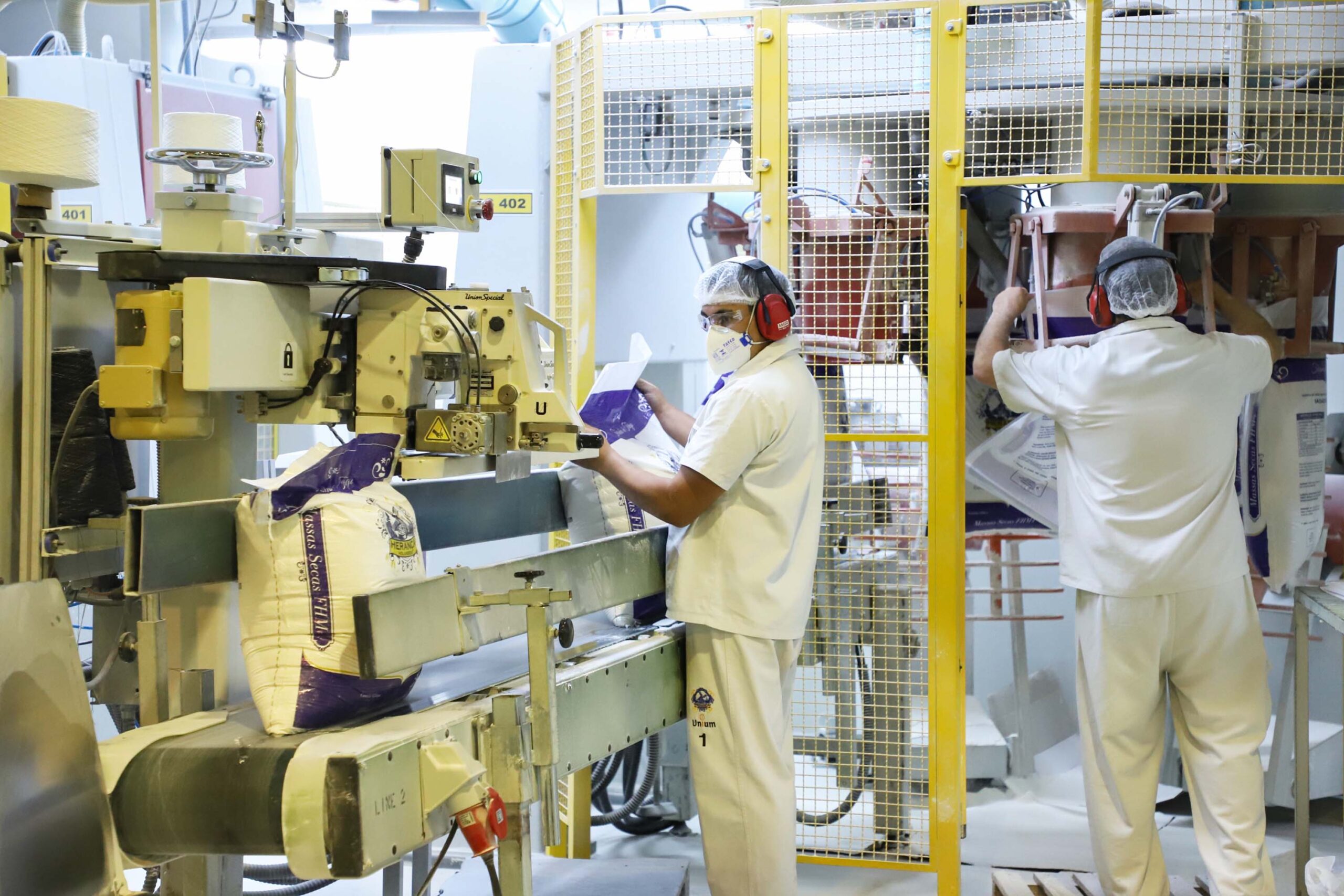 21,9 mil vagas de emprego: Regiões de Curitiba e Cascavel puxam as frentes de trabalho