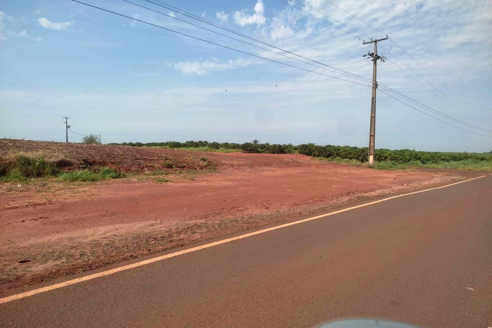Governo do Estado e Prefeitura de Floraí vão construir nova pista de caminhada