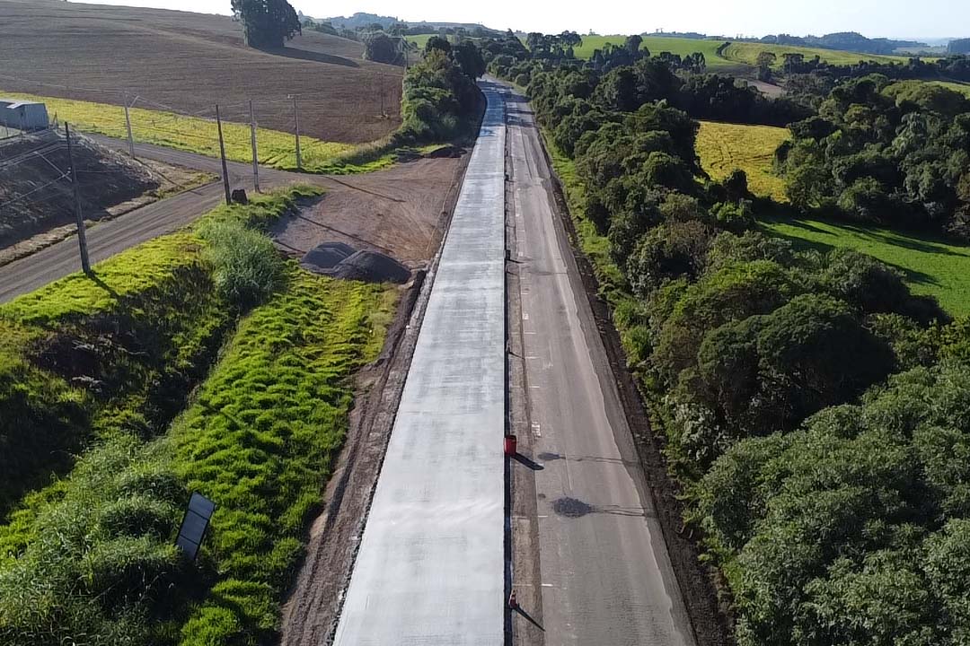 Com 500 quilômetros, Paraná tem maior programa de rodovias de concreto do Brasil