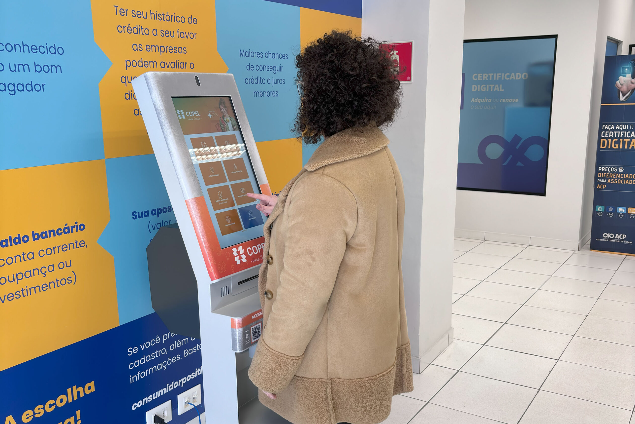 Copel tem novo posto de autoatendimento na Associação Comercial do Paraná