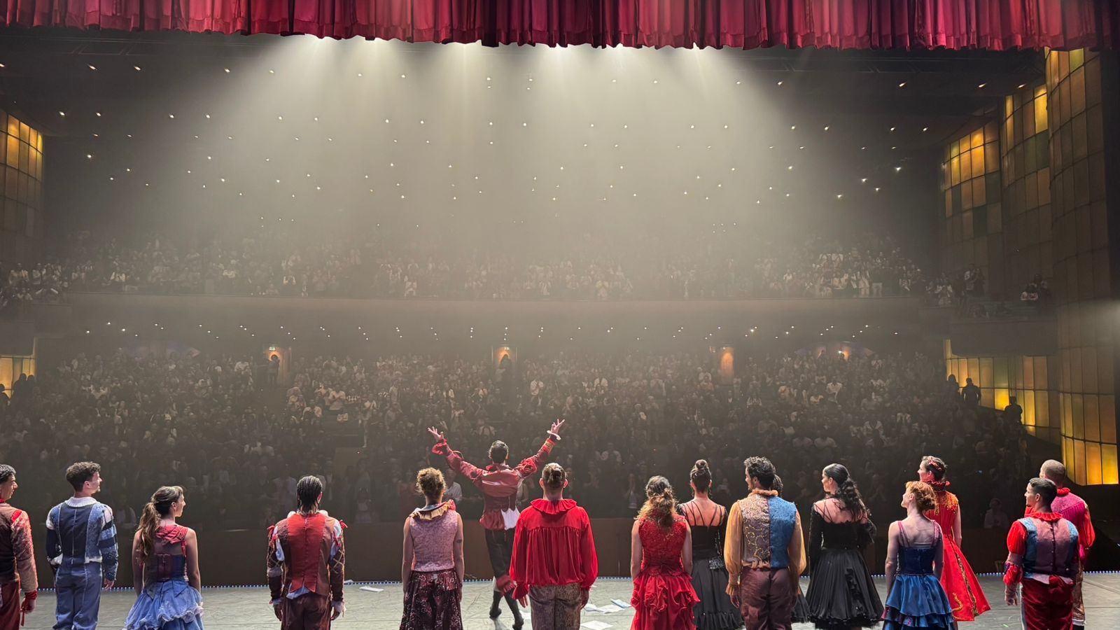 Balé Teatro Guaíra encanta mineiros com “Romeu e Julieta” e segue para São Paulo