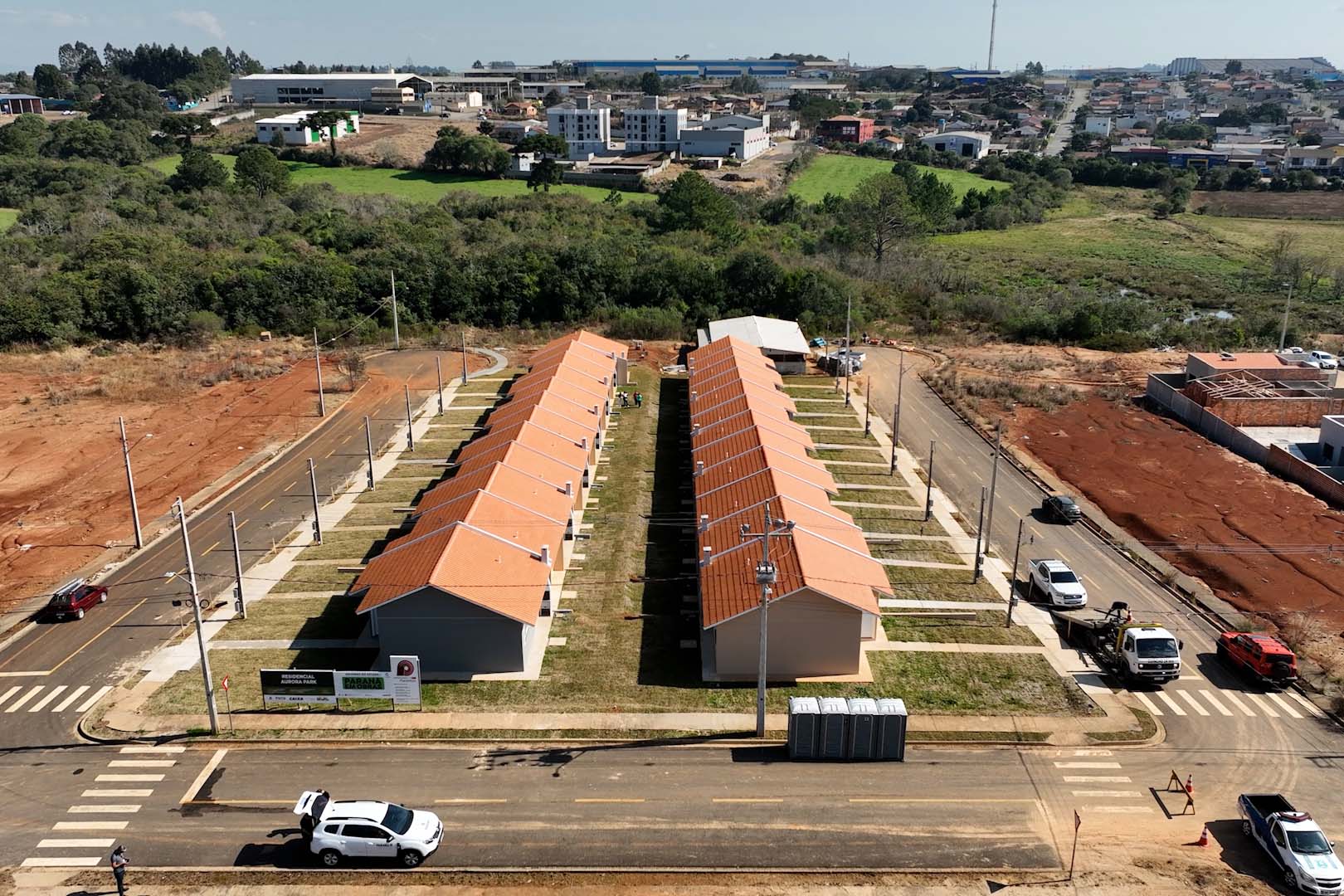 Estado investe quase R$ 1 milhão para ajudar 46 famílias de Irati a comprarem a casa própria