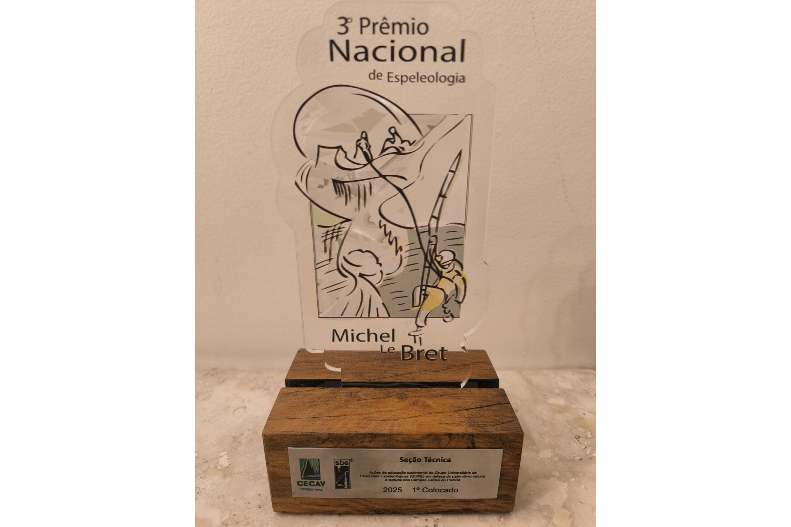 Grupo de pesquisa da UEPG recebe prêmio em congresso internacional por educação patrimonial