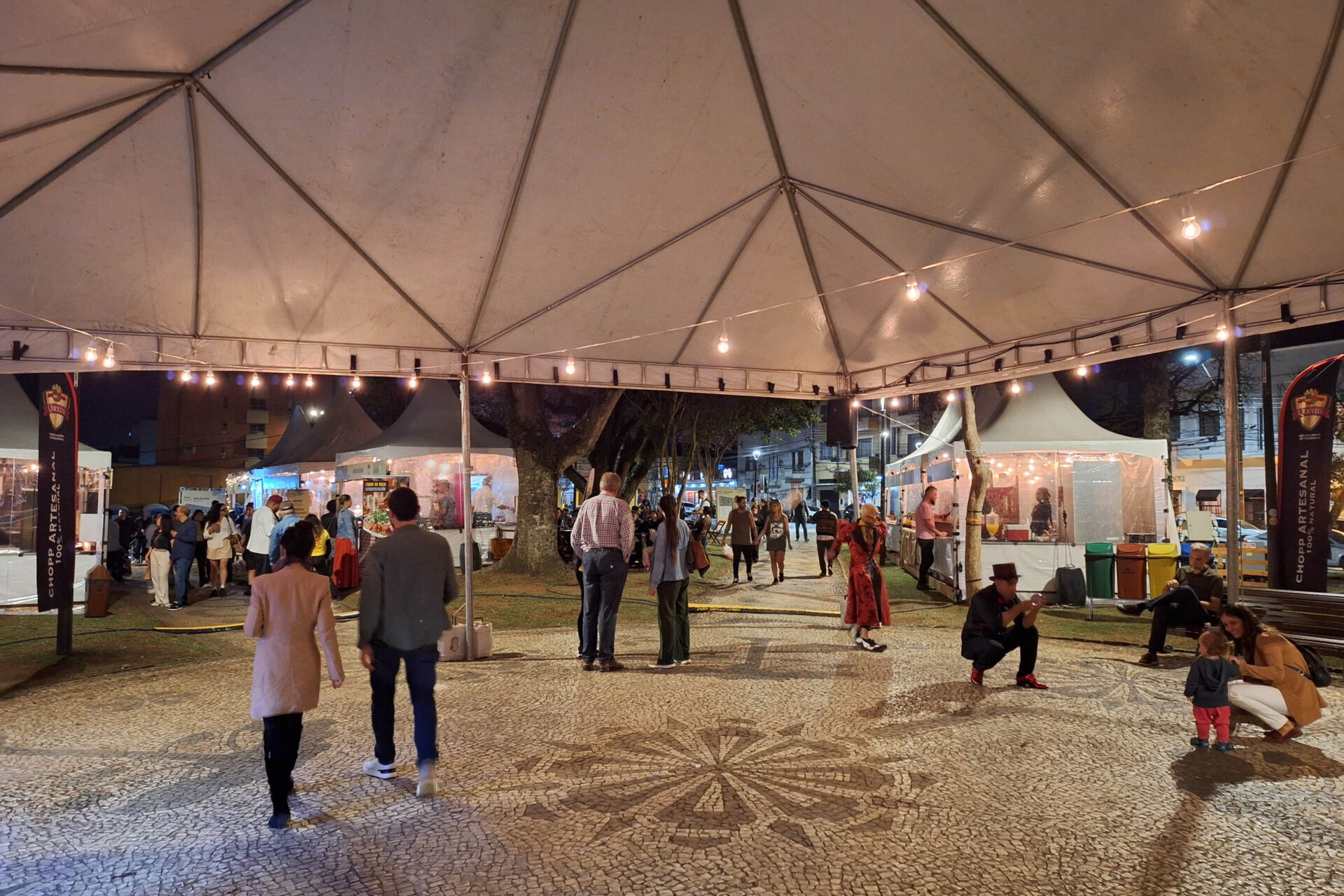 Festival de Inverno do Centro Histórico promove cultura e gastronomia em Curitiba