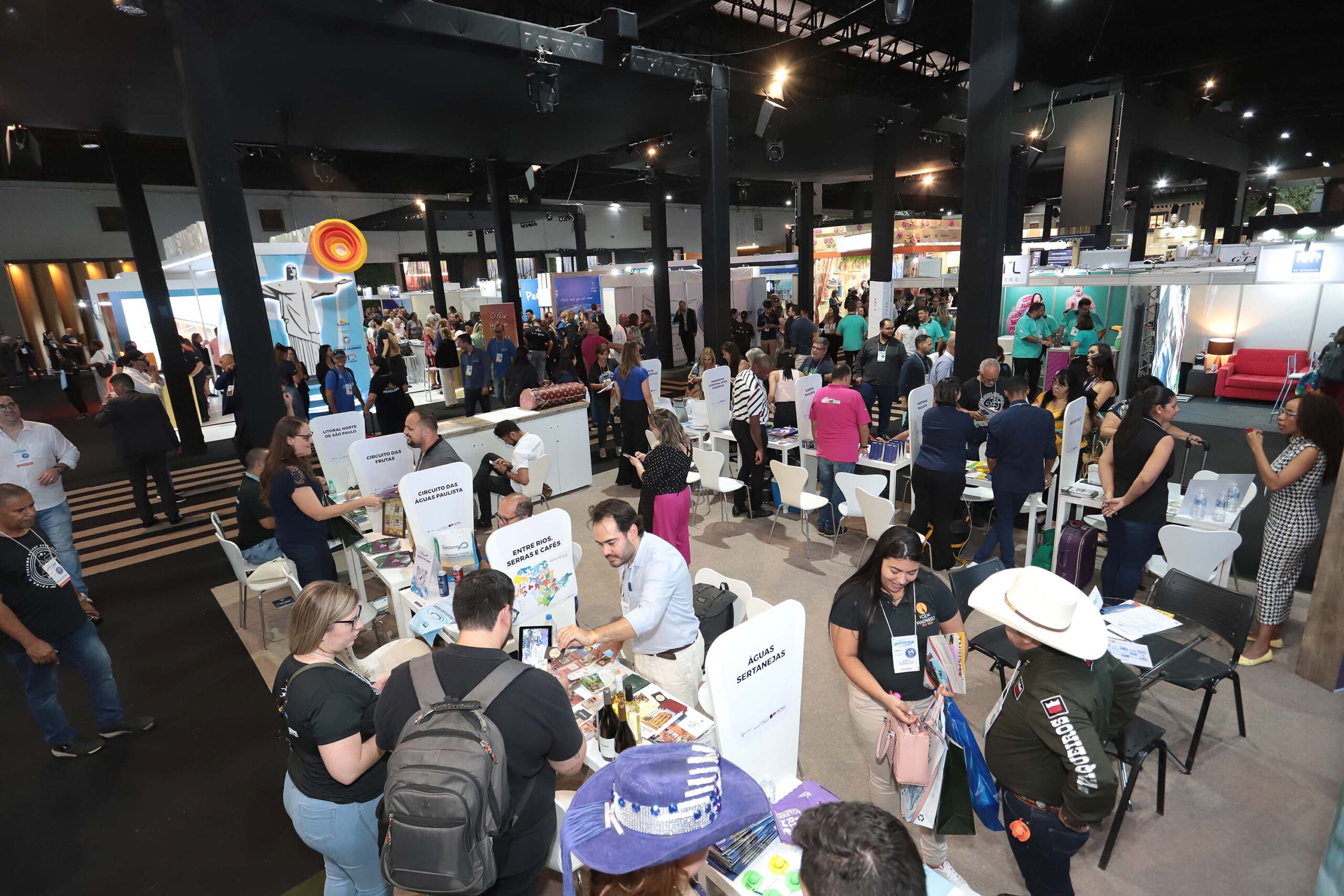 Empresários do turismo podem participar de mais dois eventos em estandes do Viaje Paraná