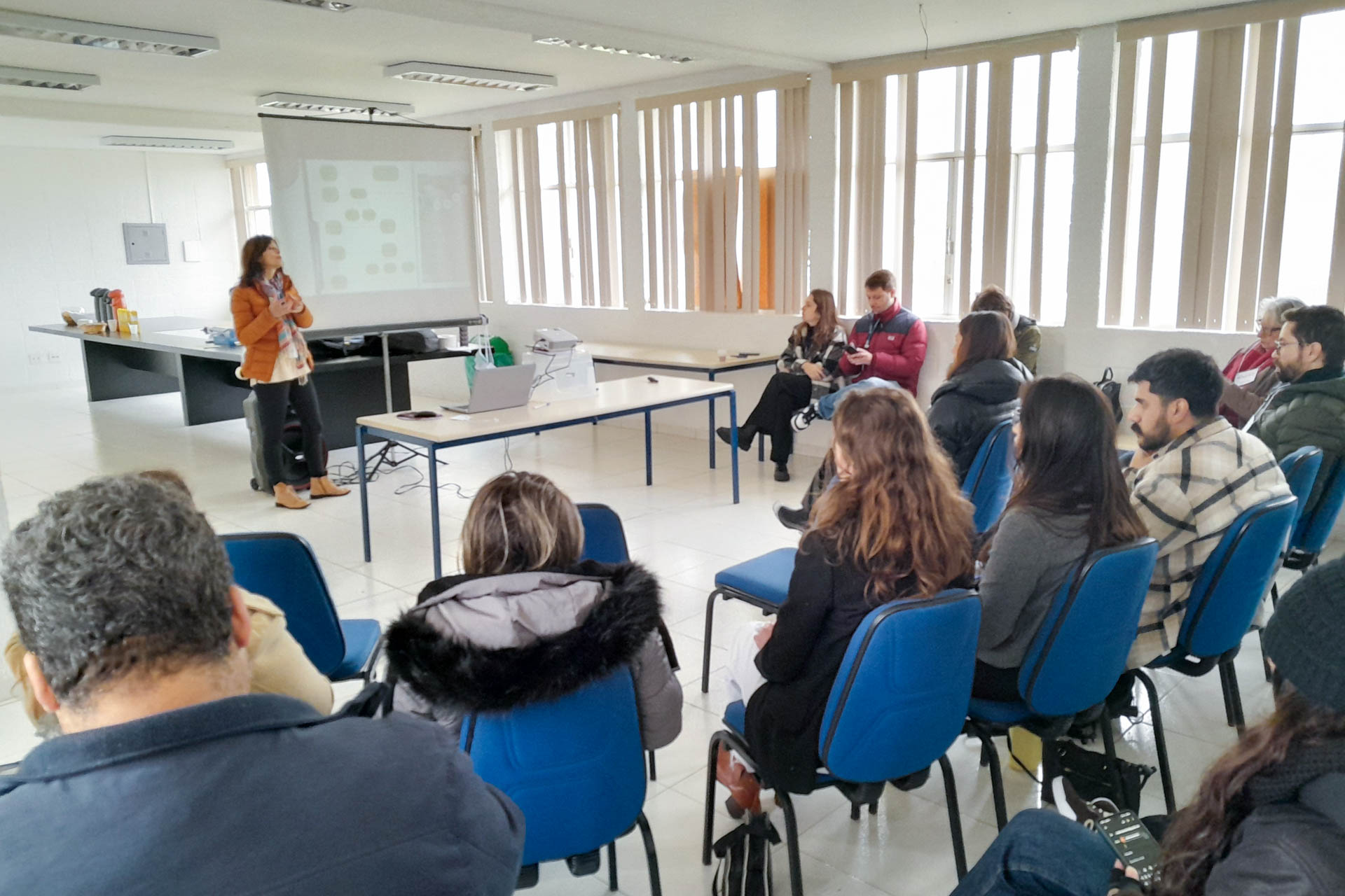 Moradores e instituições da RMC discutem manejo em áreas de proteção ambiental