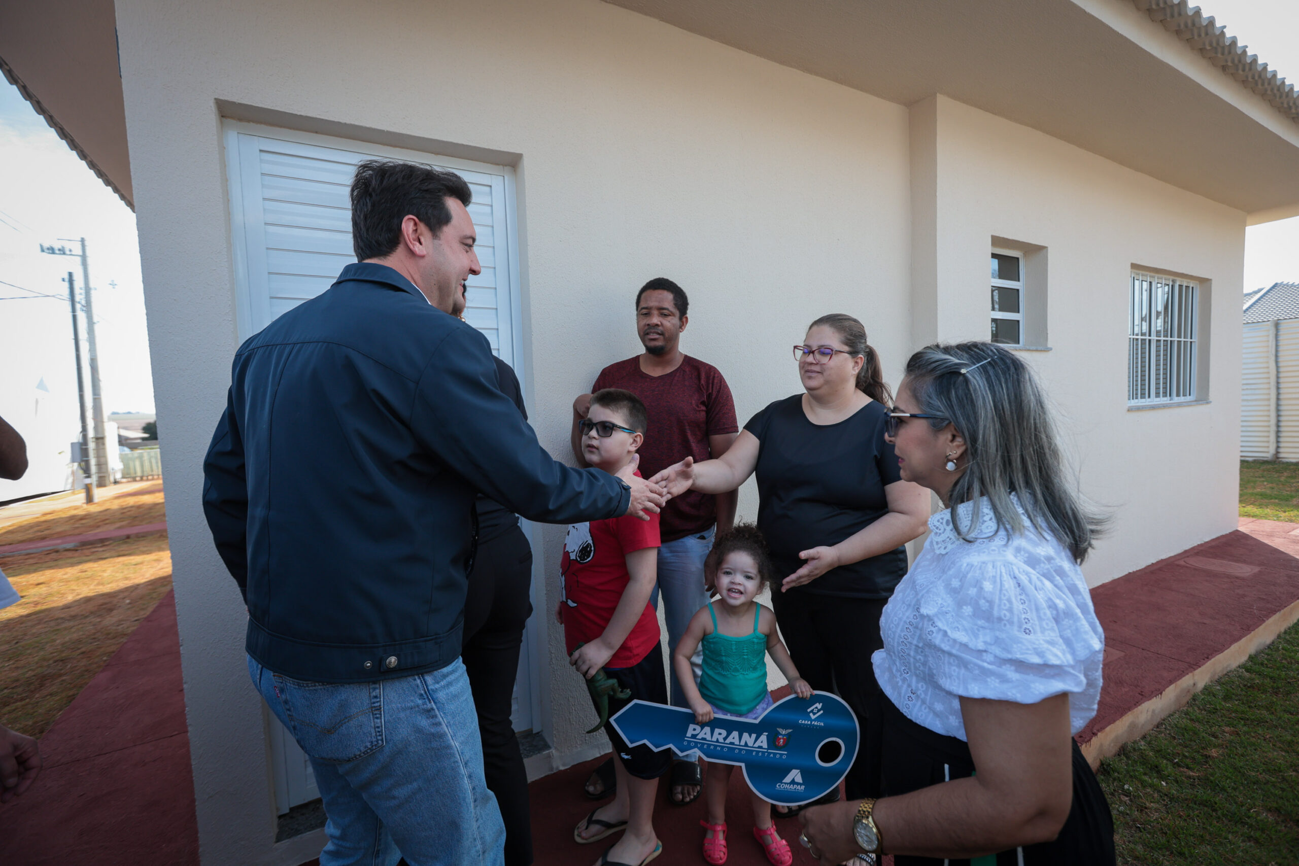 Casa Fácil: governador entrega residencial com 84 moradias em Paiçandu