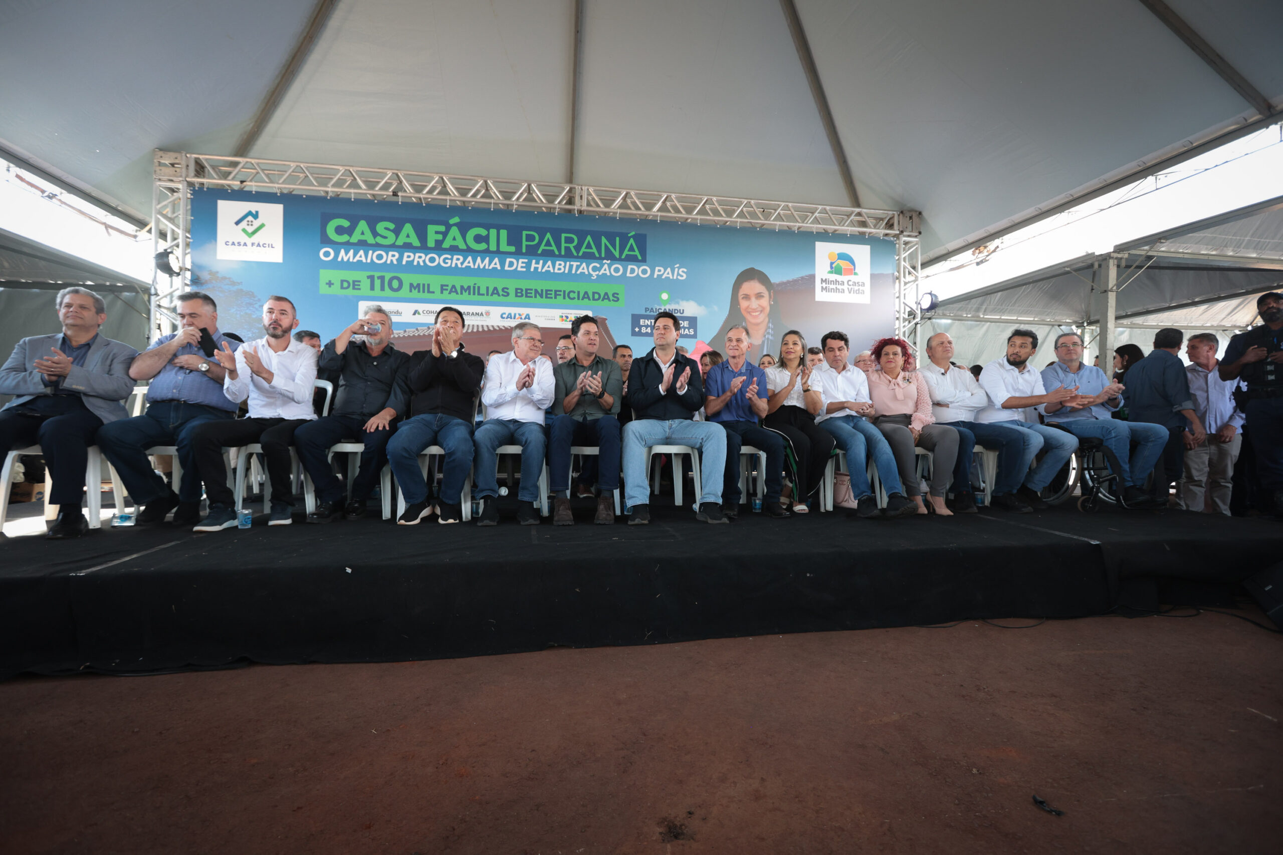 Casa Fácil: governador entrega residencial com 84 moradias em Paiçandu