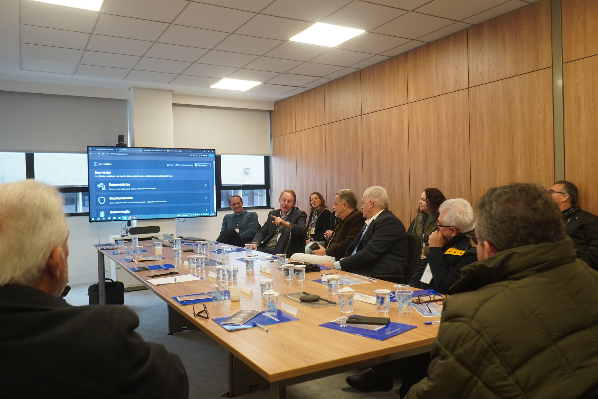Em visita técnica, equipes da Agepar e Sanepar discutem desafios e metas para o futuro