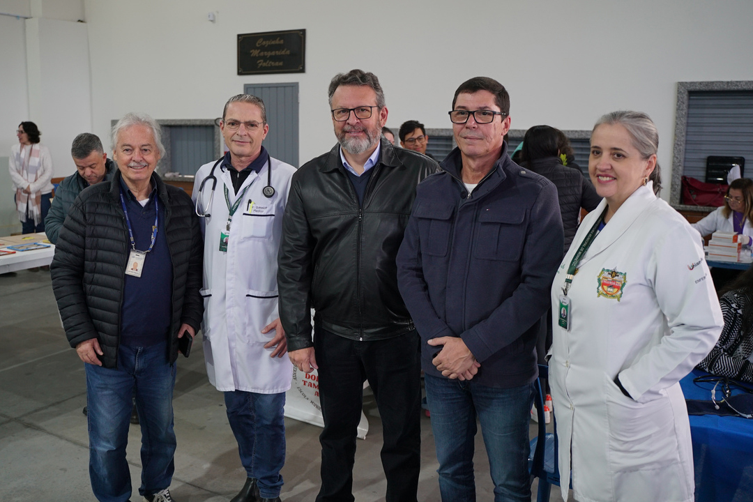 Programa Sanepar Perto de Você leva serviços e ações educativas à população de Morretes