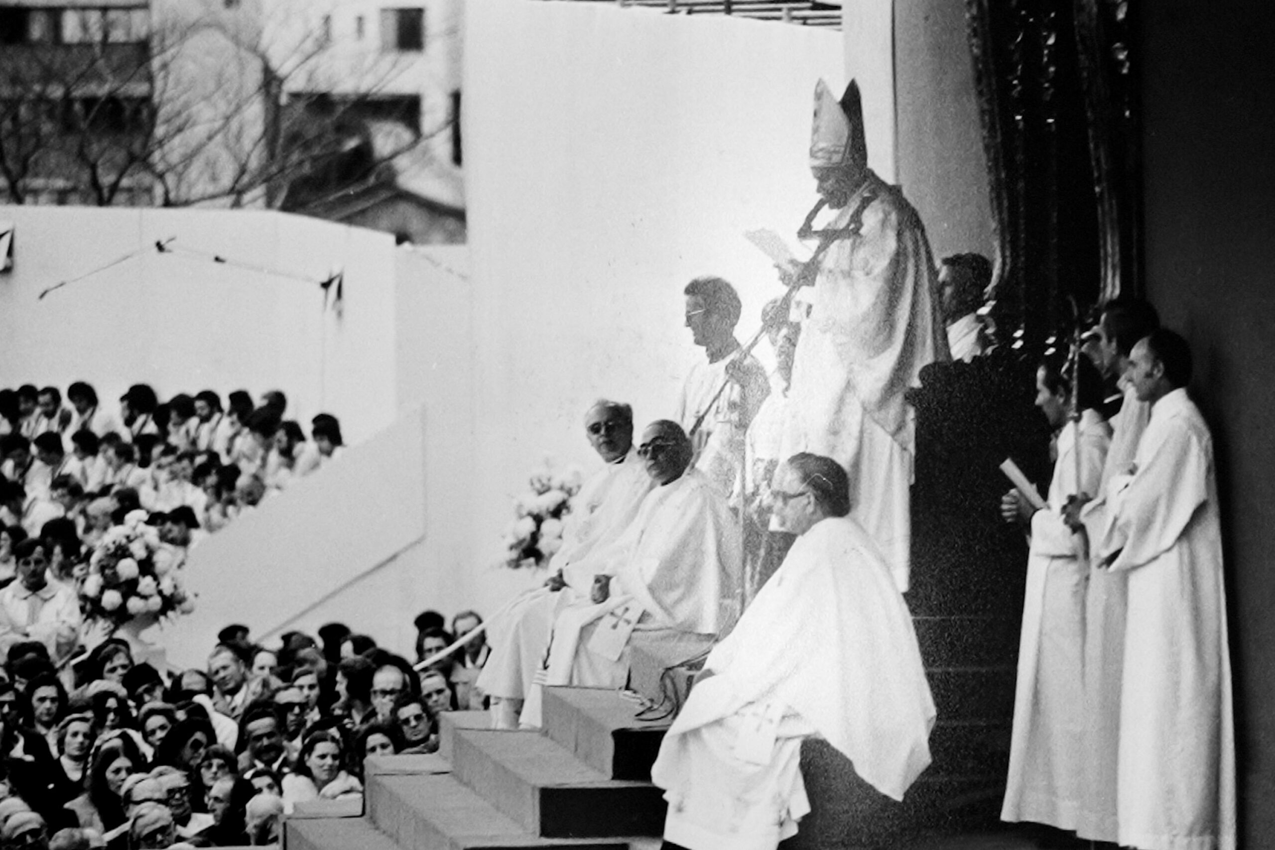 Há 45 anos, Papa João Paulo II arrastava a maior multidão da história do Paraná