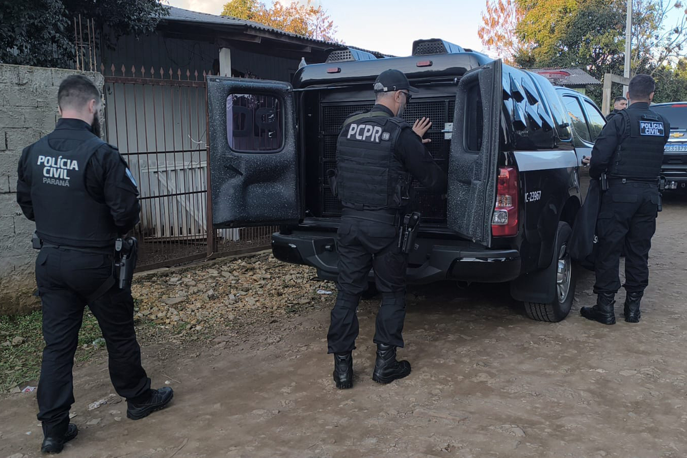 PCPR e PMPR prendem 11 pessoas por tráfico de drogas no Sudoeste do Paraná
