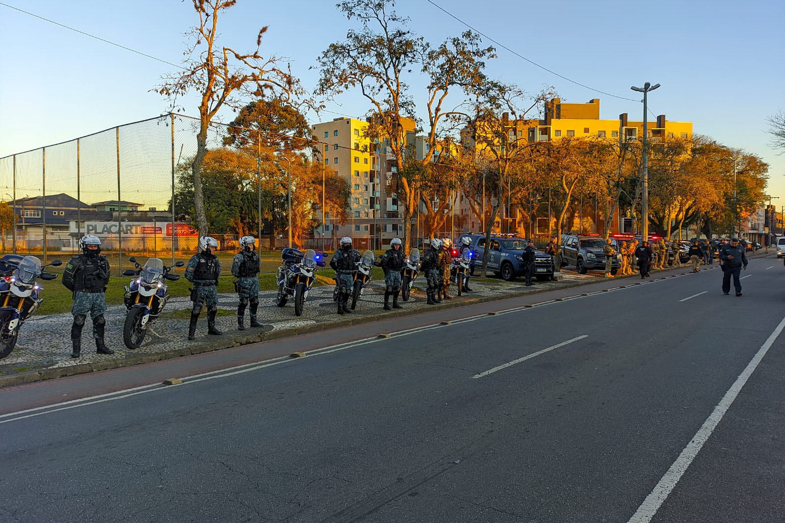 Combate ao crime: ação integrada prende 20 pessoas em operação deflagrada em Curitiba