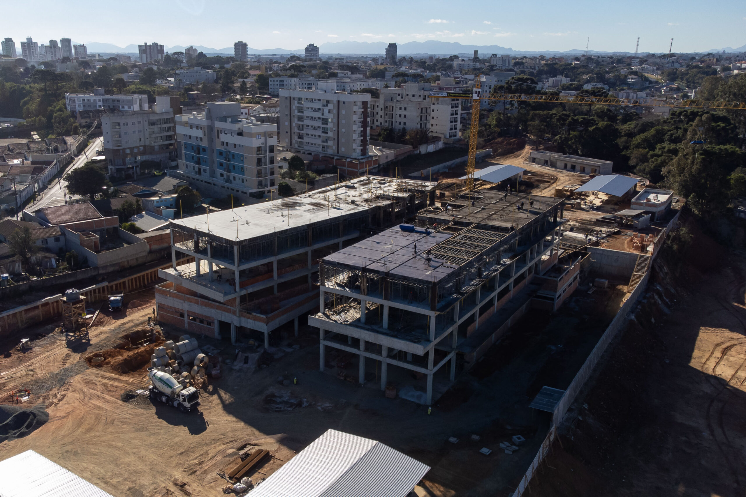 Com investimento de R$ 231 milhões, Paraná tem 11 maternidades em obras