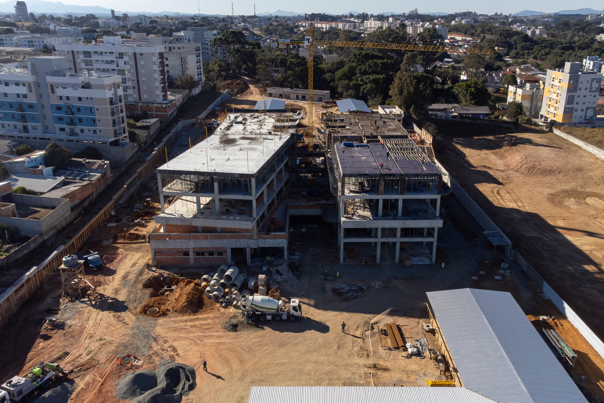 Com investimento de R$ 231 milhões, Paraná tem 11 maternidades em obras