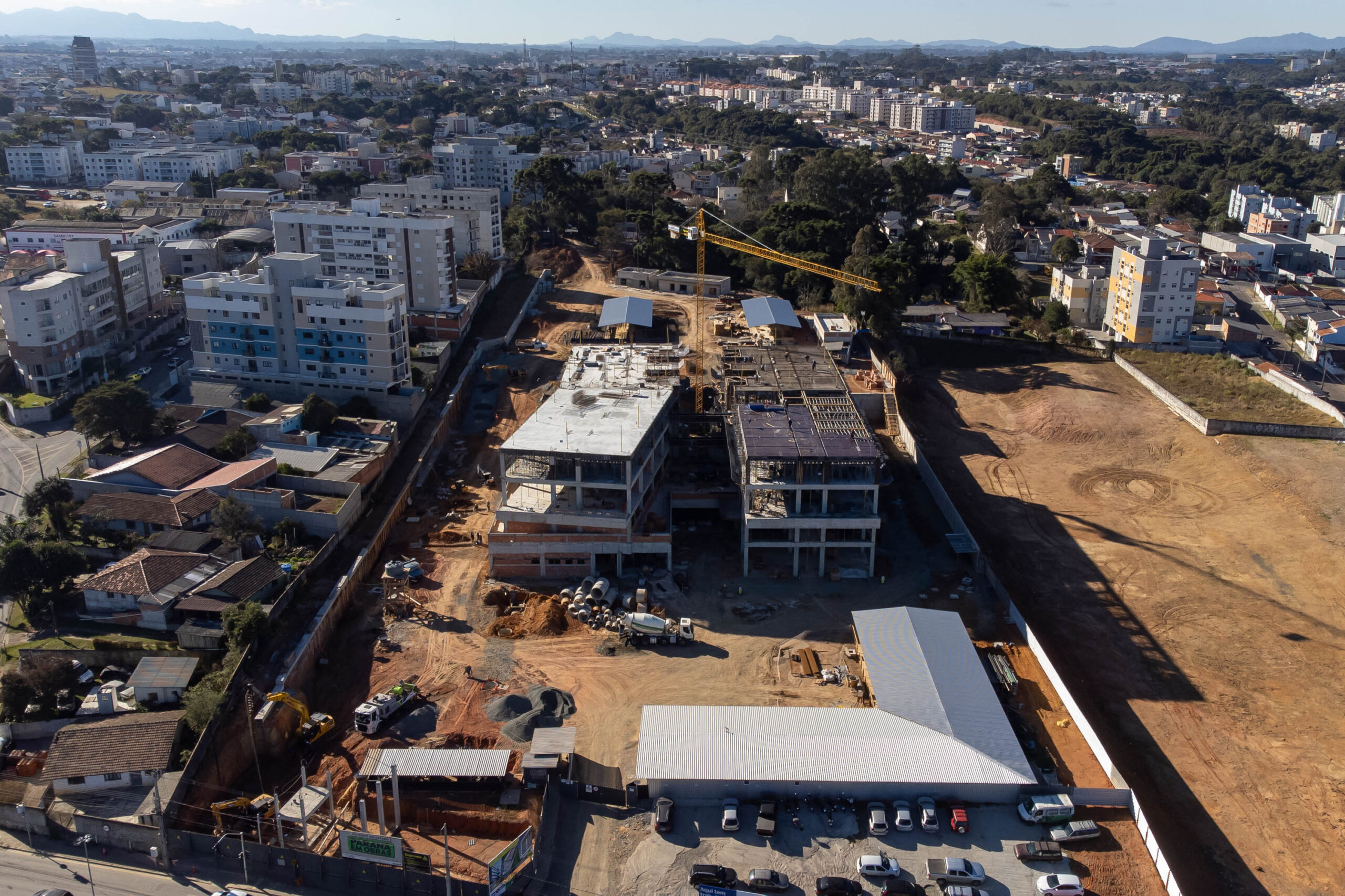 Com investimento de R$ 231 milhões, Paraná tem 11 maternidades em obras