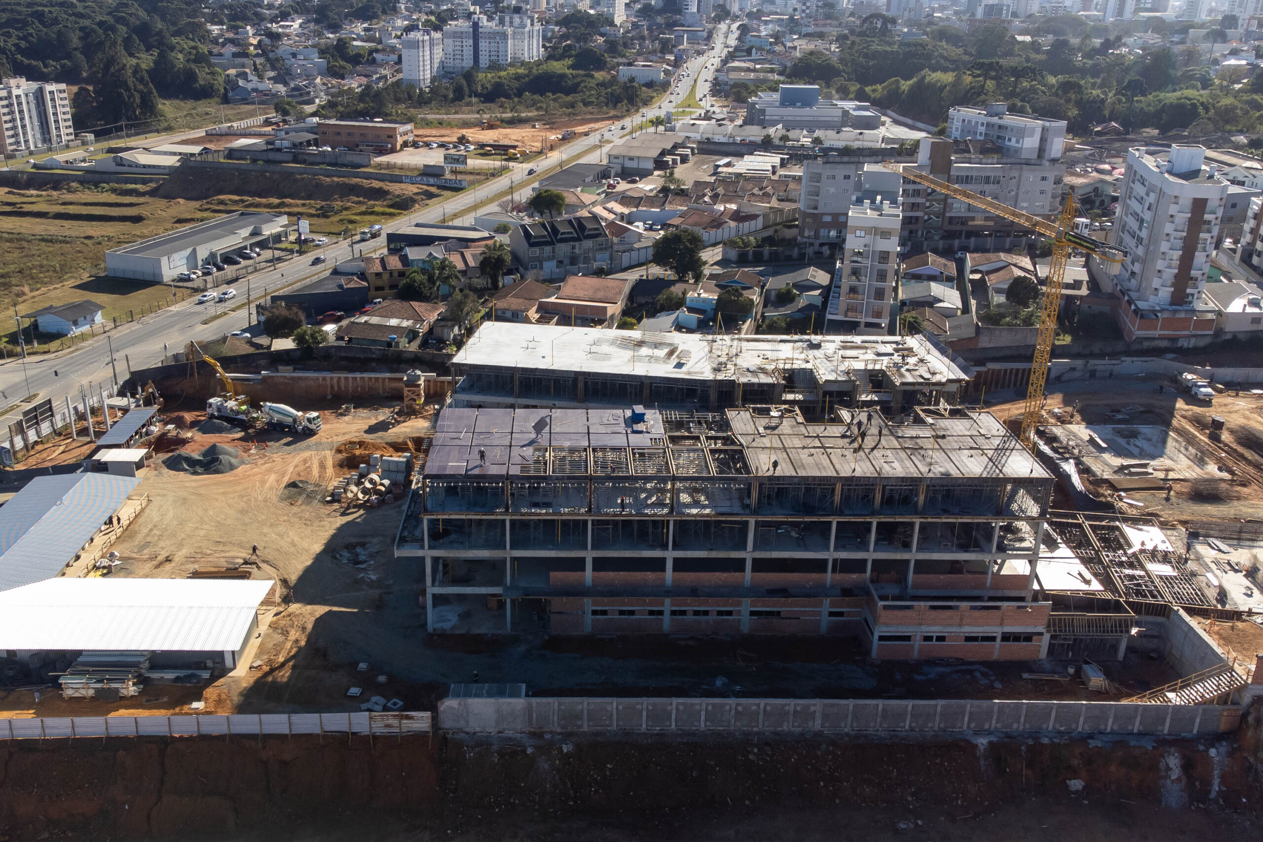Com investimento de R$ 231 milhões, Paraná tem 11 maternidades em obras