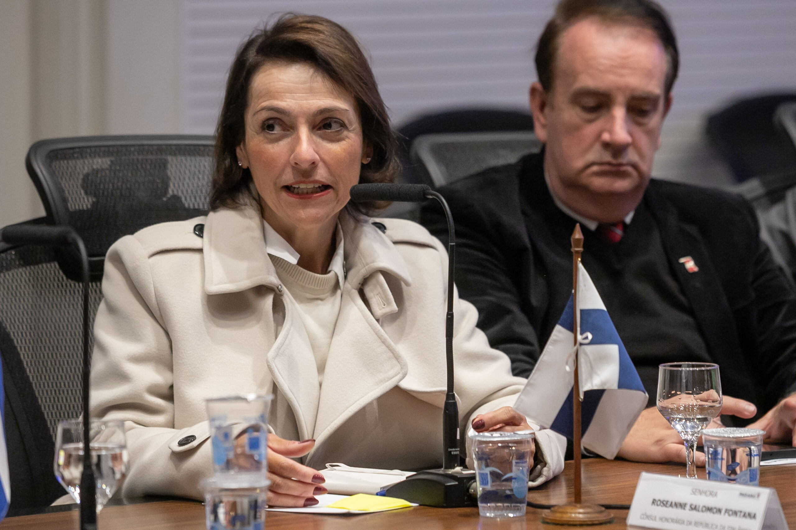Em encontro com Corpo Consular, Piana destaca fortalecimento das parcerias internacionais do Paraná