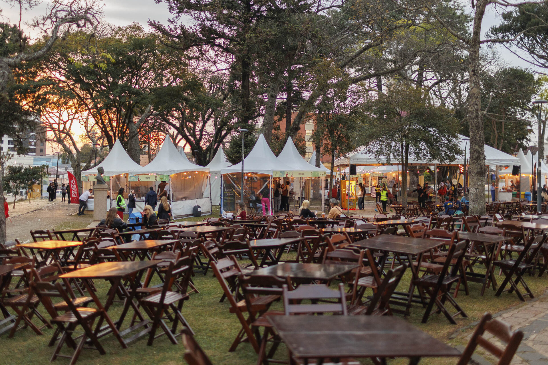 Festival de Inverno do Centro Histórico promove cultura e gastronomia em Curitiba
