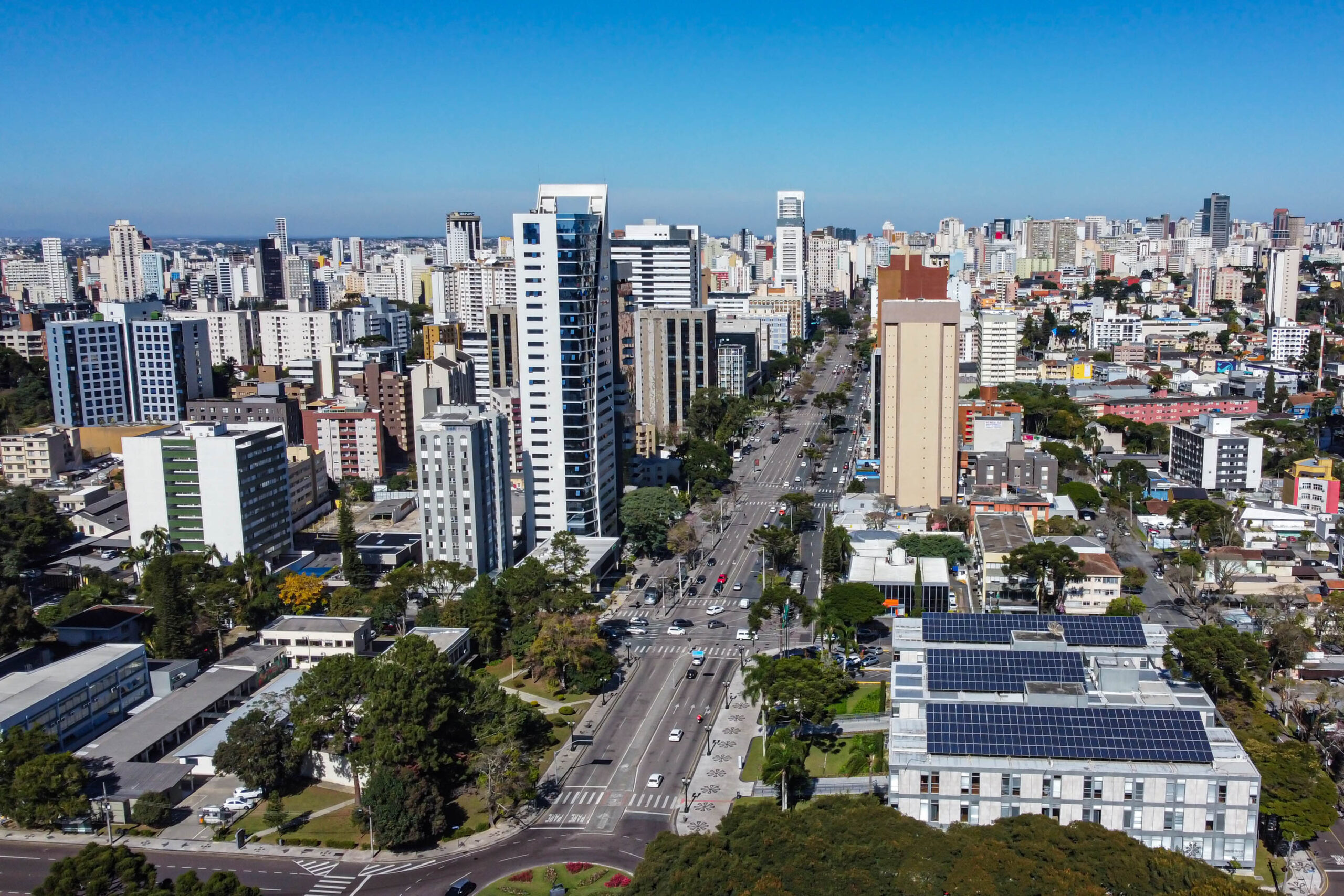 R$ 8,2 bilhões: Paraná quebra recorde e transfere o maior valor para municípios em 26 anos