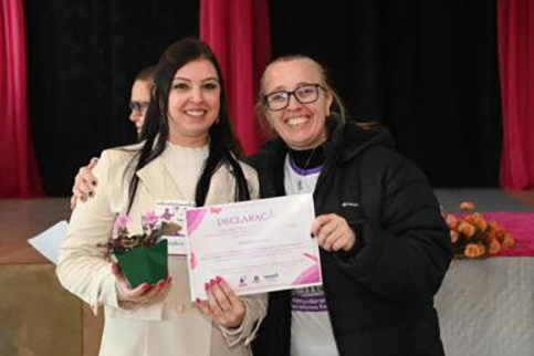 Cátedra de Empoderamento e Empreendedorismo Feminino forma mais de 100 mulheres em Candói