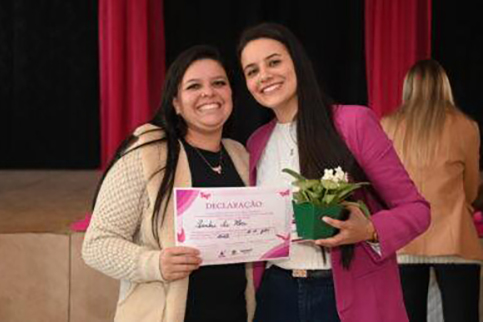 Cátedra de Empoderamento e Empreendedorismo Feminino forma mais de 100 mulheres em Candói