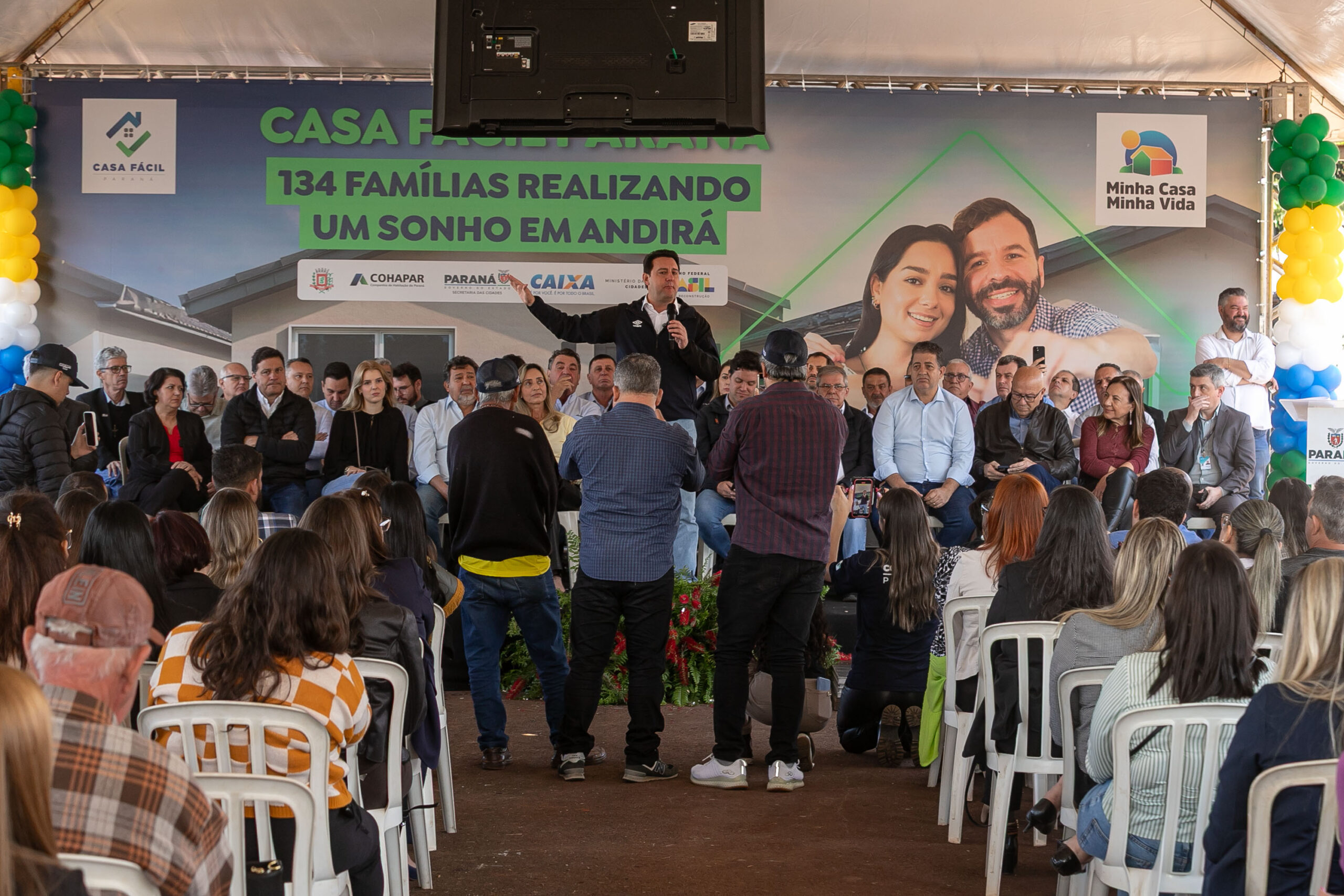 Casa Fácil: com ajuda do Estado, 134 famílias de Andirá conquistam a casa própria