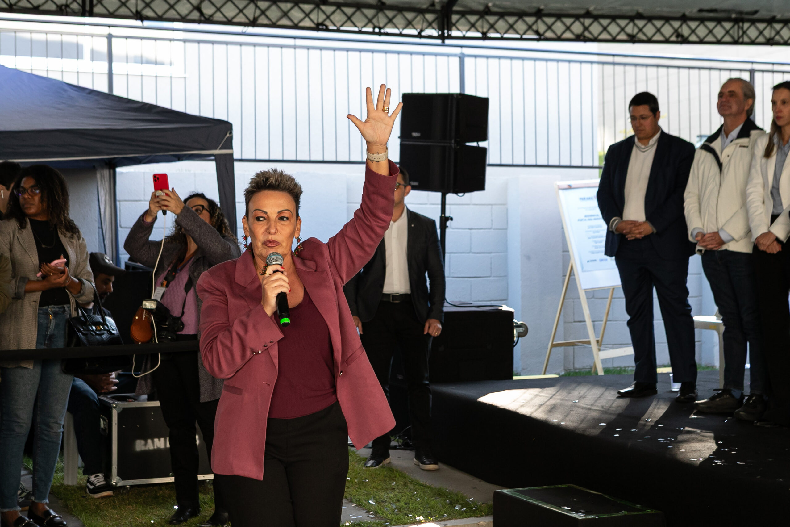 Piana entrega residencial com 128 apartamentos para atender famílias de Londrina