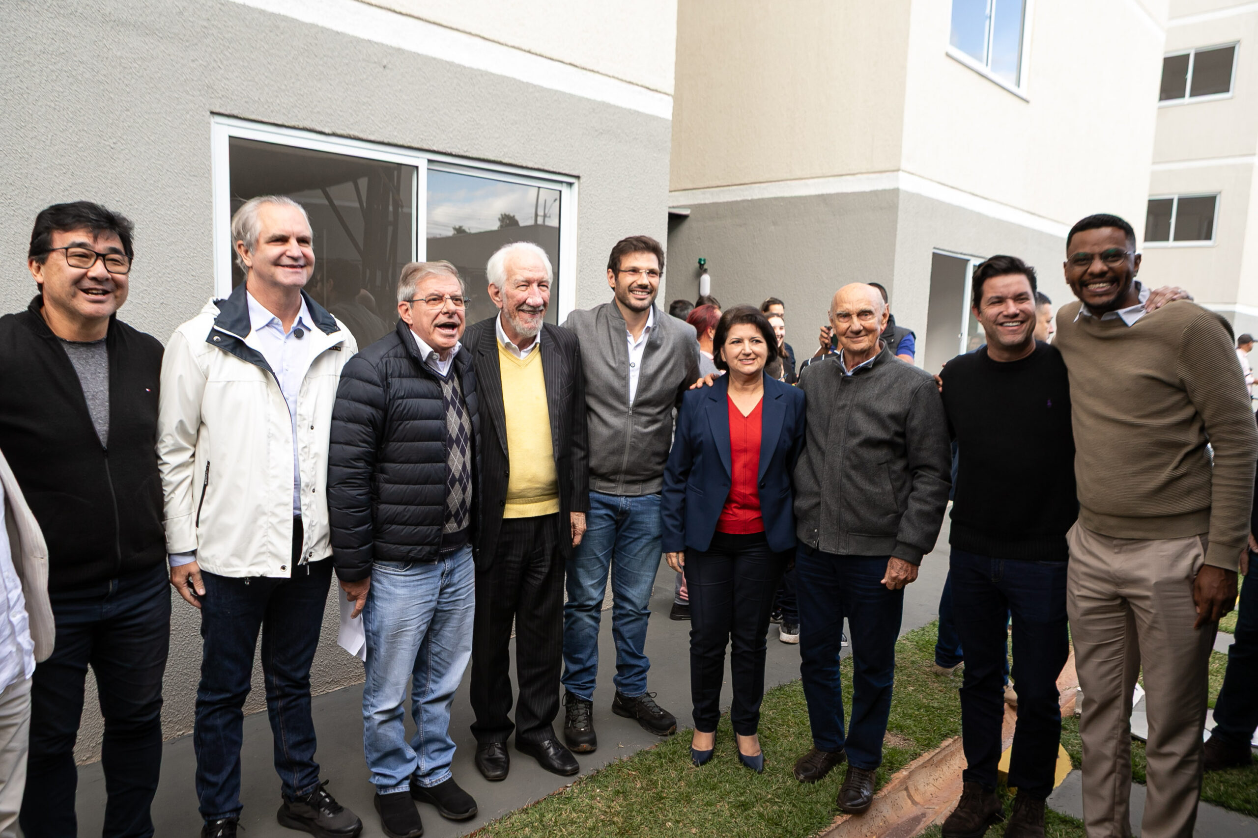 Piana entrega residencial com 128 apartamentos para atender famílias de Londrina