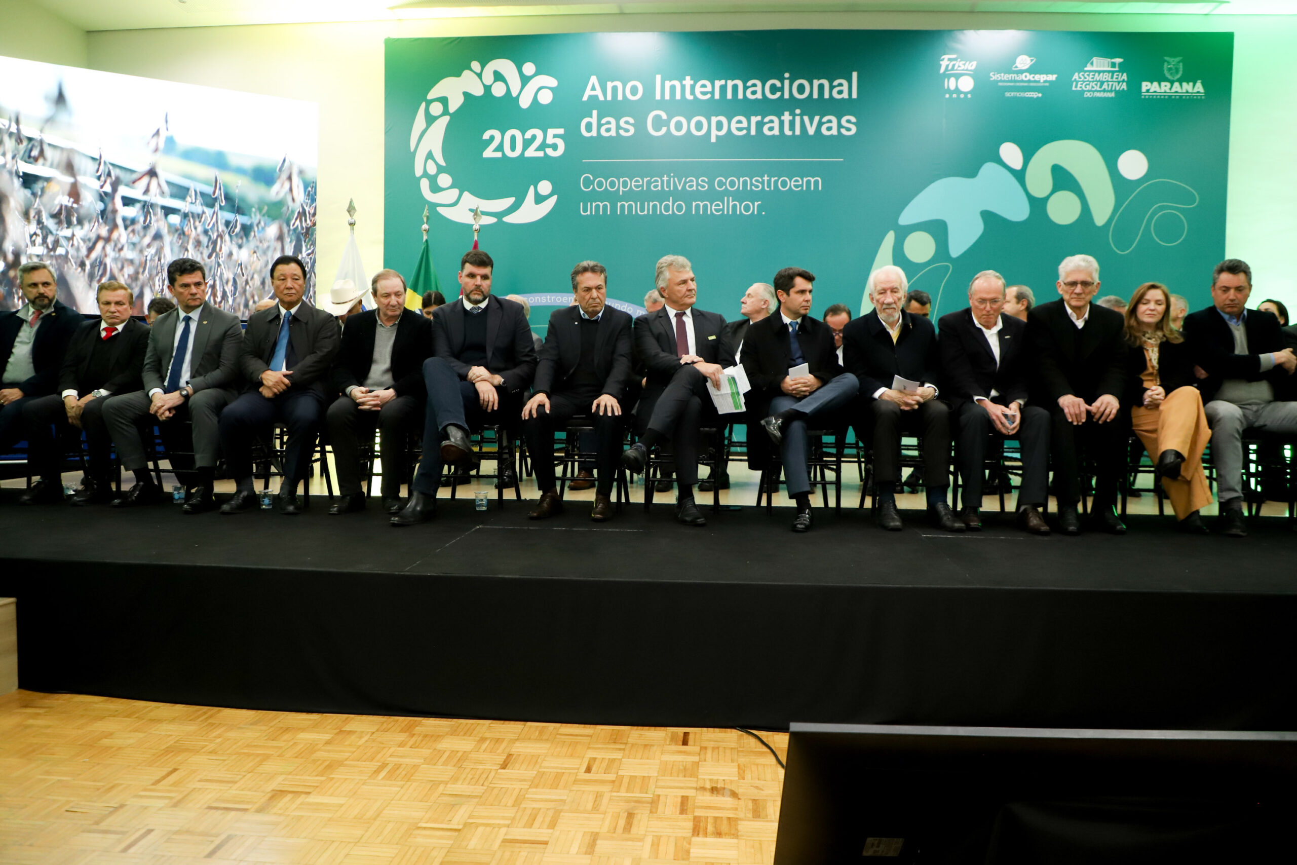 Modelo reconhecido pela ONU: Piana destaca cooperativismo como motor do agronegócio do Paraná
