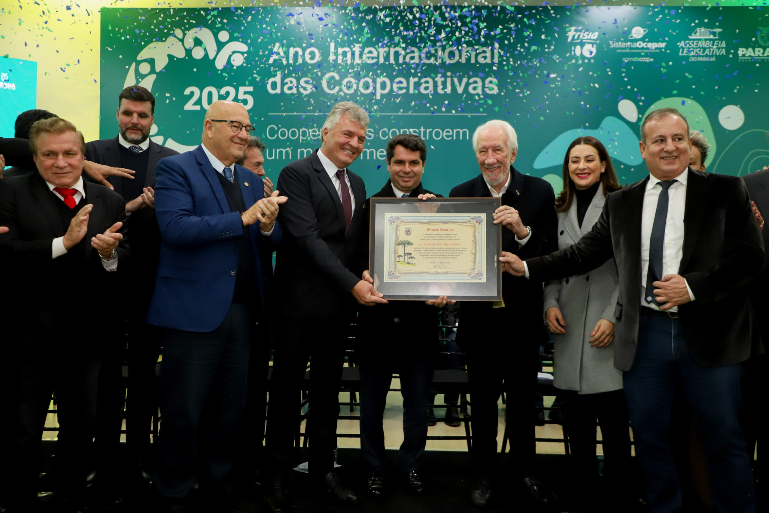 Modelo reconhecido pela ONU: Piana destaca cooperativismo como motor do agronegócio do Paraná