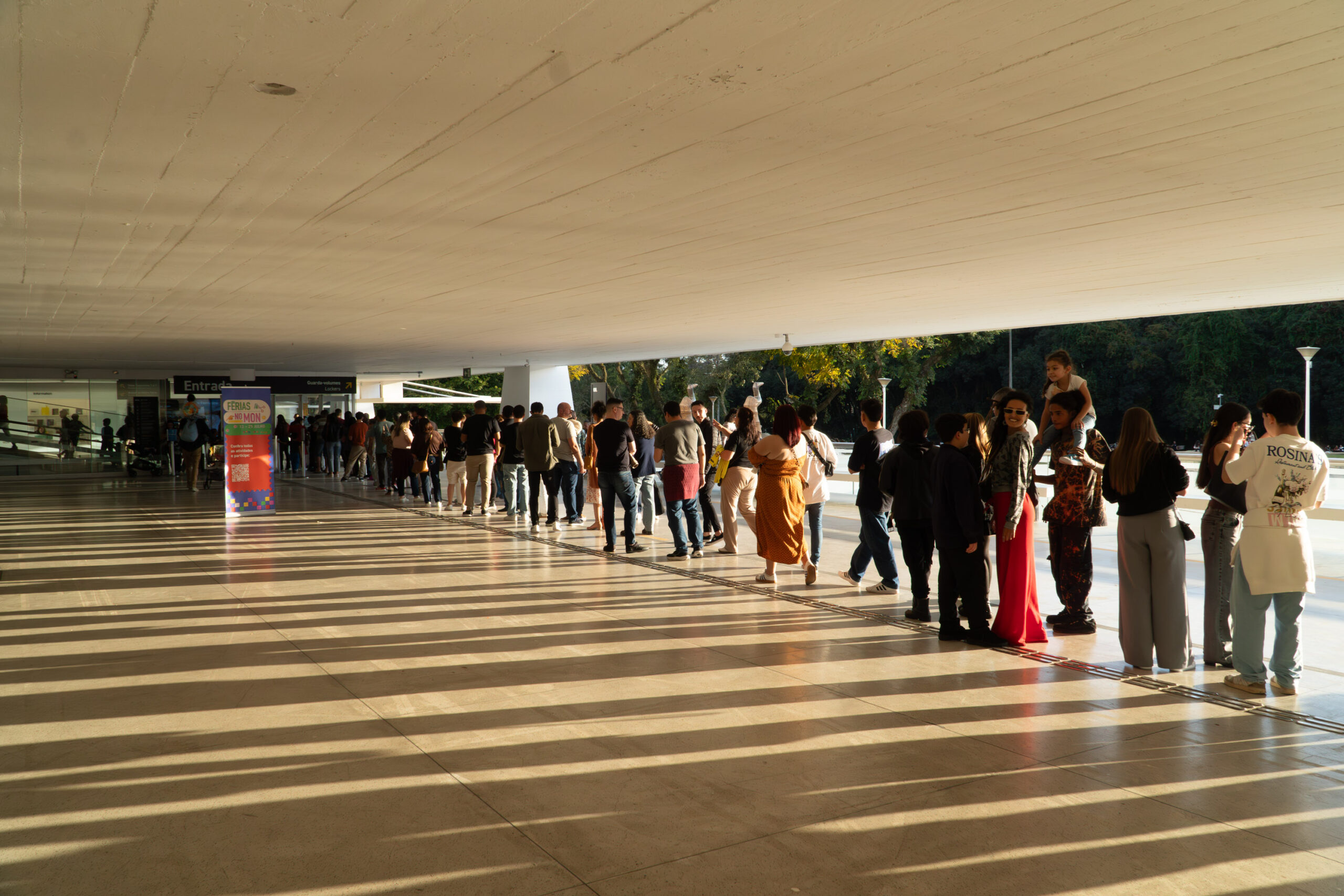 Após receber público 5 vezes maior que o normal, MON vai estender horário em julho