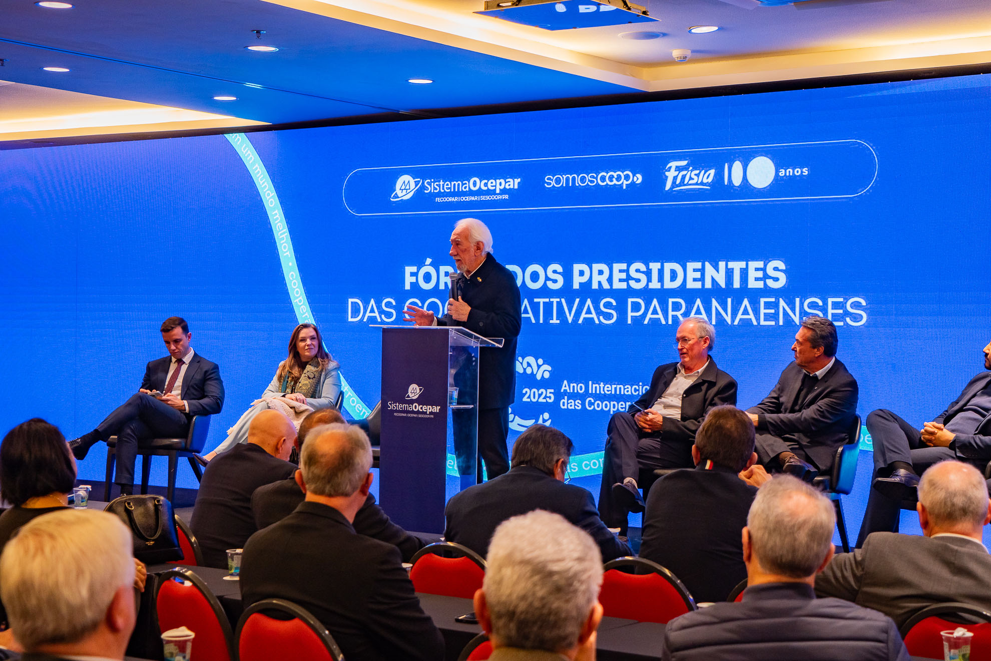 Paraná formaliza parceria para fortalecer cooperativas em colégios agrícolas