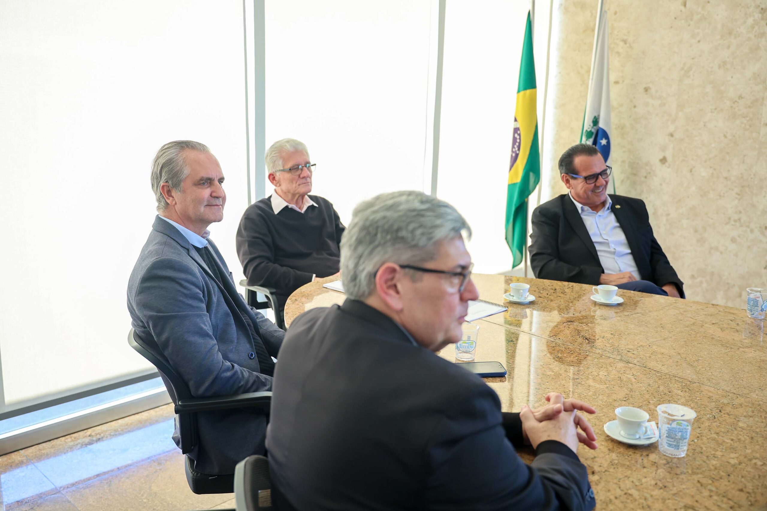 Estado conclui Plano de Contratações Anual de 2026 com mais de 92 mil itens