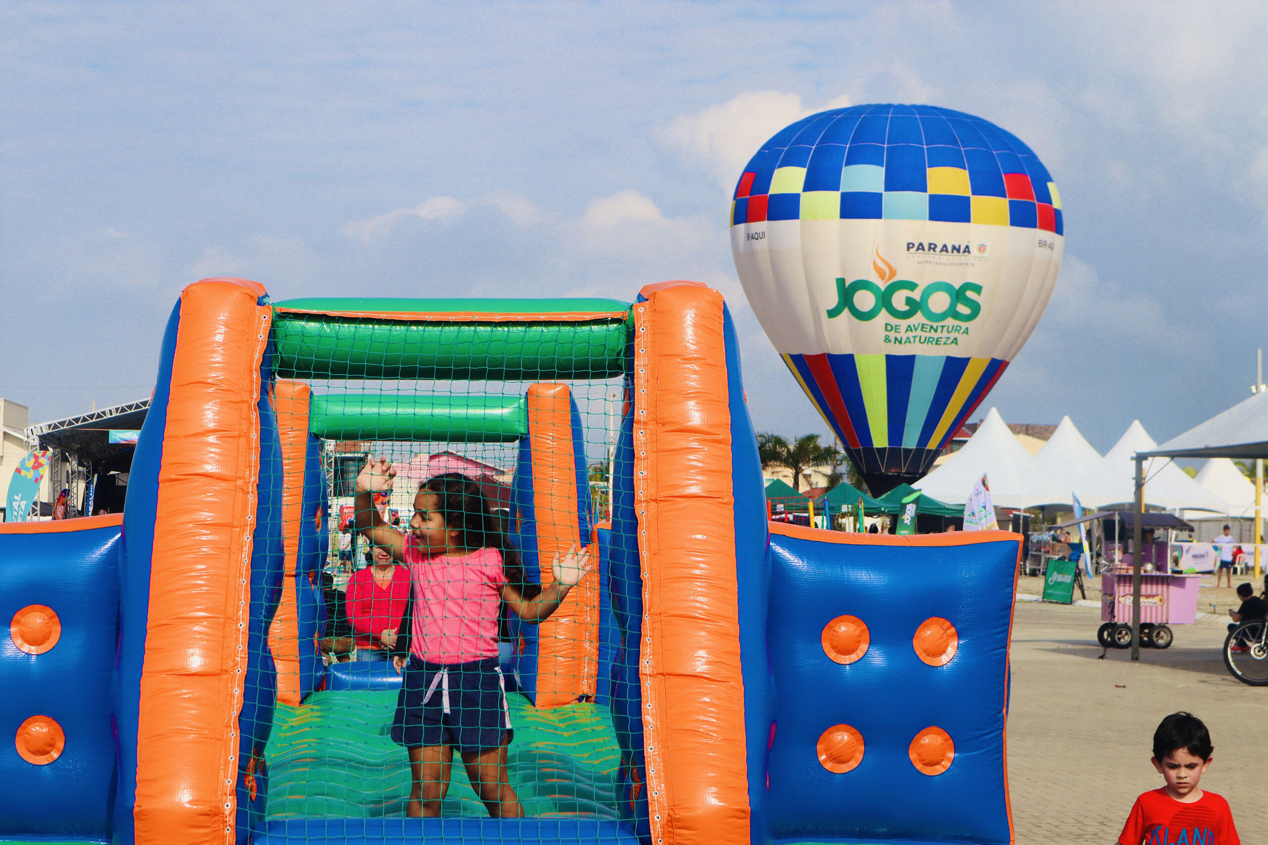 Início do Festival de Inverno dos Jogos de Aventura e Natureza movimenta o Litoral