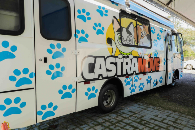 AINDA HÁ VAGAS: Castramóvel realiza a castração gratuita de 120 cães e gatos no Cascavel Velho