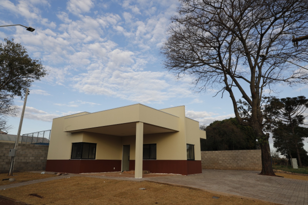 TRABALHO COLETIVO: Prefeitura acompanha obra 1º módulo policial do Paraná construído por moradores no Recanto Tropical